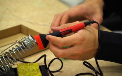 Is the Salary of Being an Electronic Technician Enough?